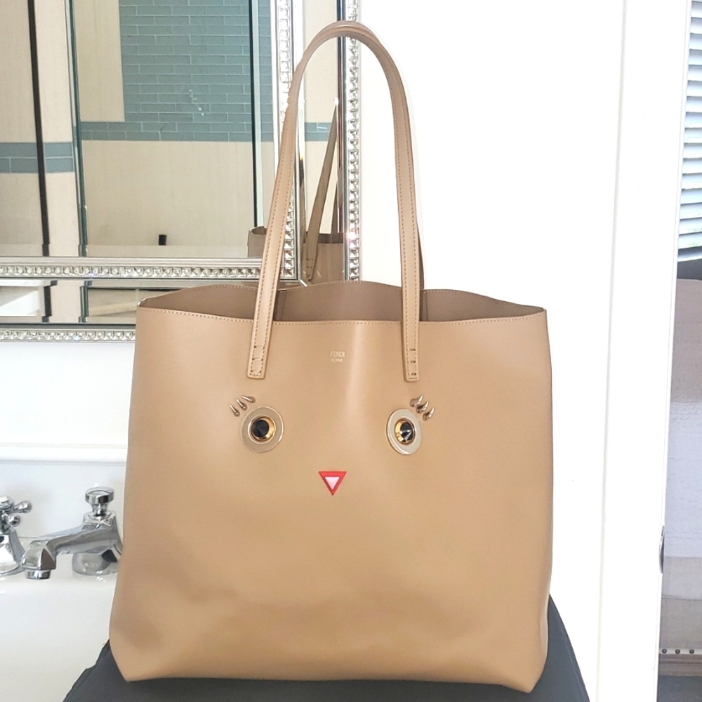 Fendi Beige tote